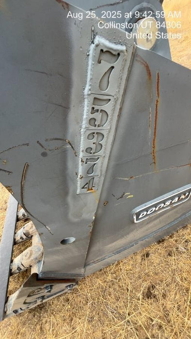 2020 DOOSAN 48" Excavator Bucket