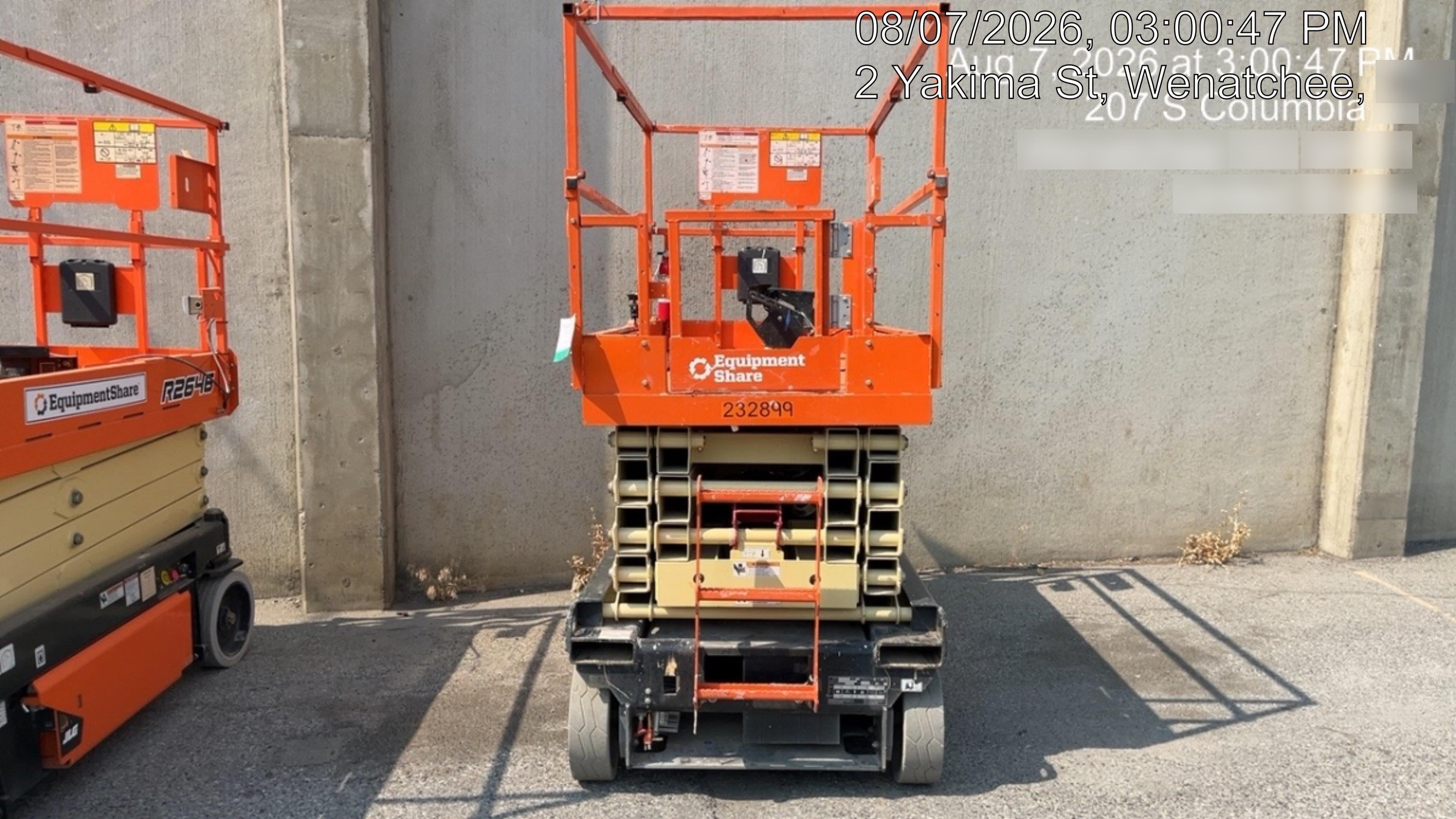 2022 JLG ES3246