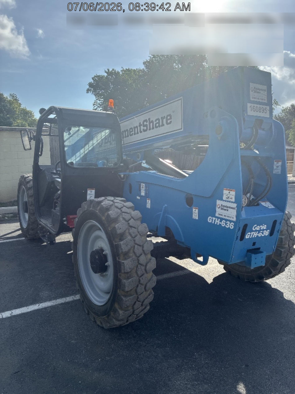 2021 GENIE GTH-636