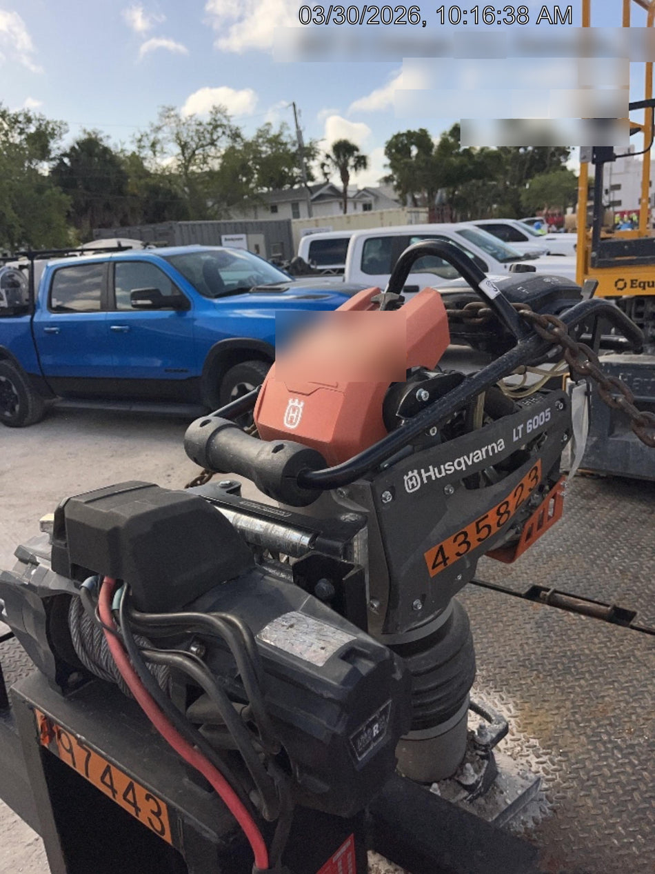 2024 HUSQVARNA LT6005