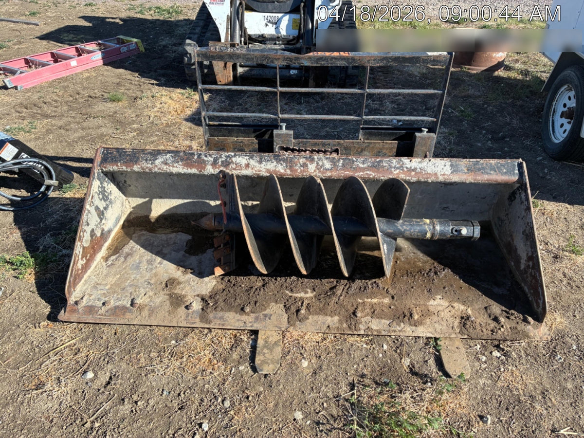 2022 ARROW MATERIAL HANDLING 60" Pallet Forks - Arrow