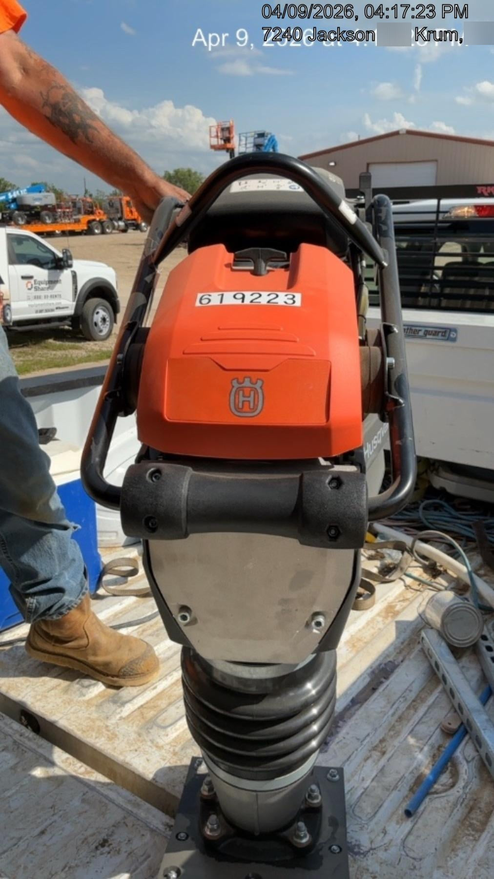 2025 HUSQVARNA LT6005