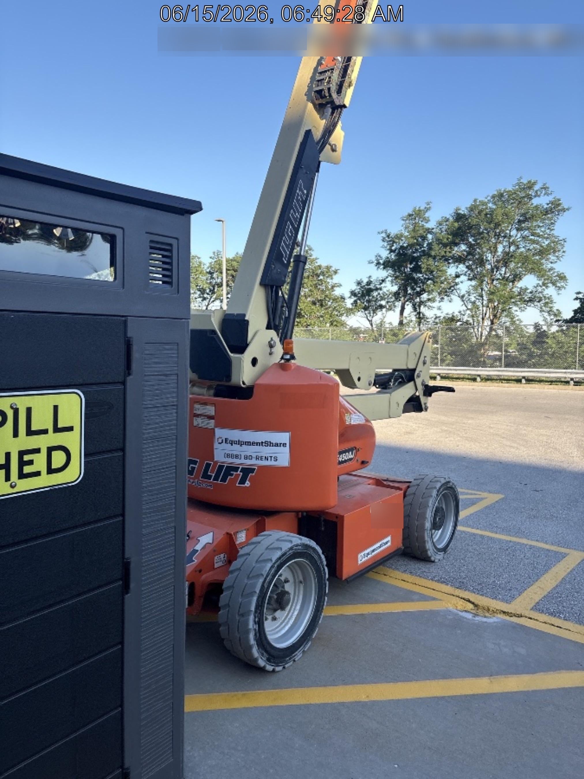 2019 JLG E450AJ