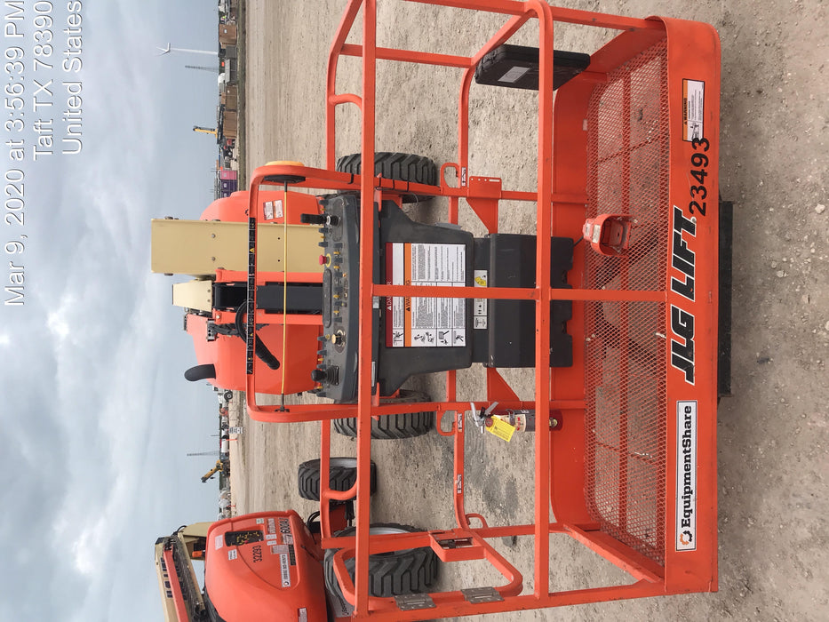 2019 JLG 450AJ