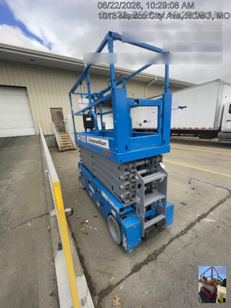 2023 GENIE GS-3232