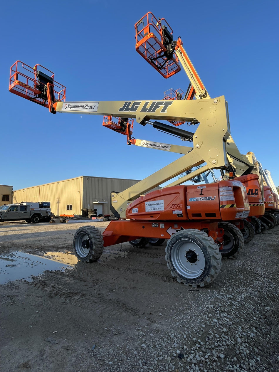 2022 JLG EC600SJ