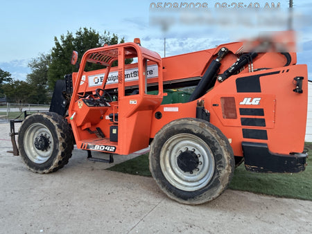 2021 SKYTRAK 8042