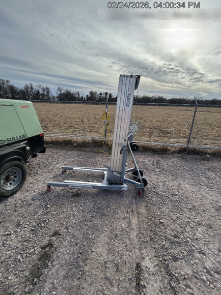 2023 GENIE SLC-24