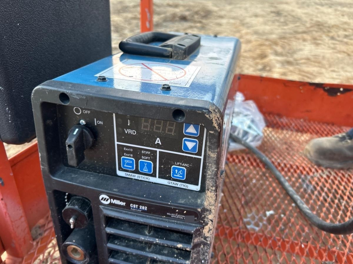2025 MILLER ELECTRIC CST-282