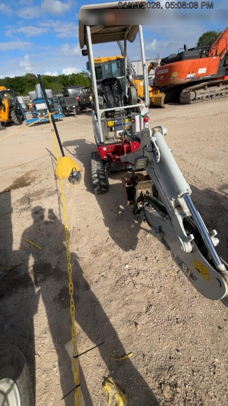 2022 TAKEUCHI TB20e