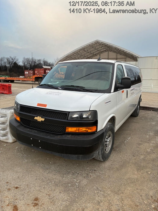 2023 CHEVROLET Express Van - Rental