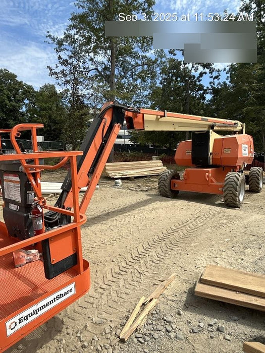 2019 JLG 800AJ