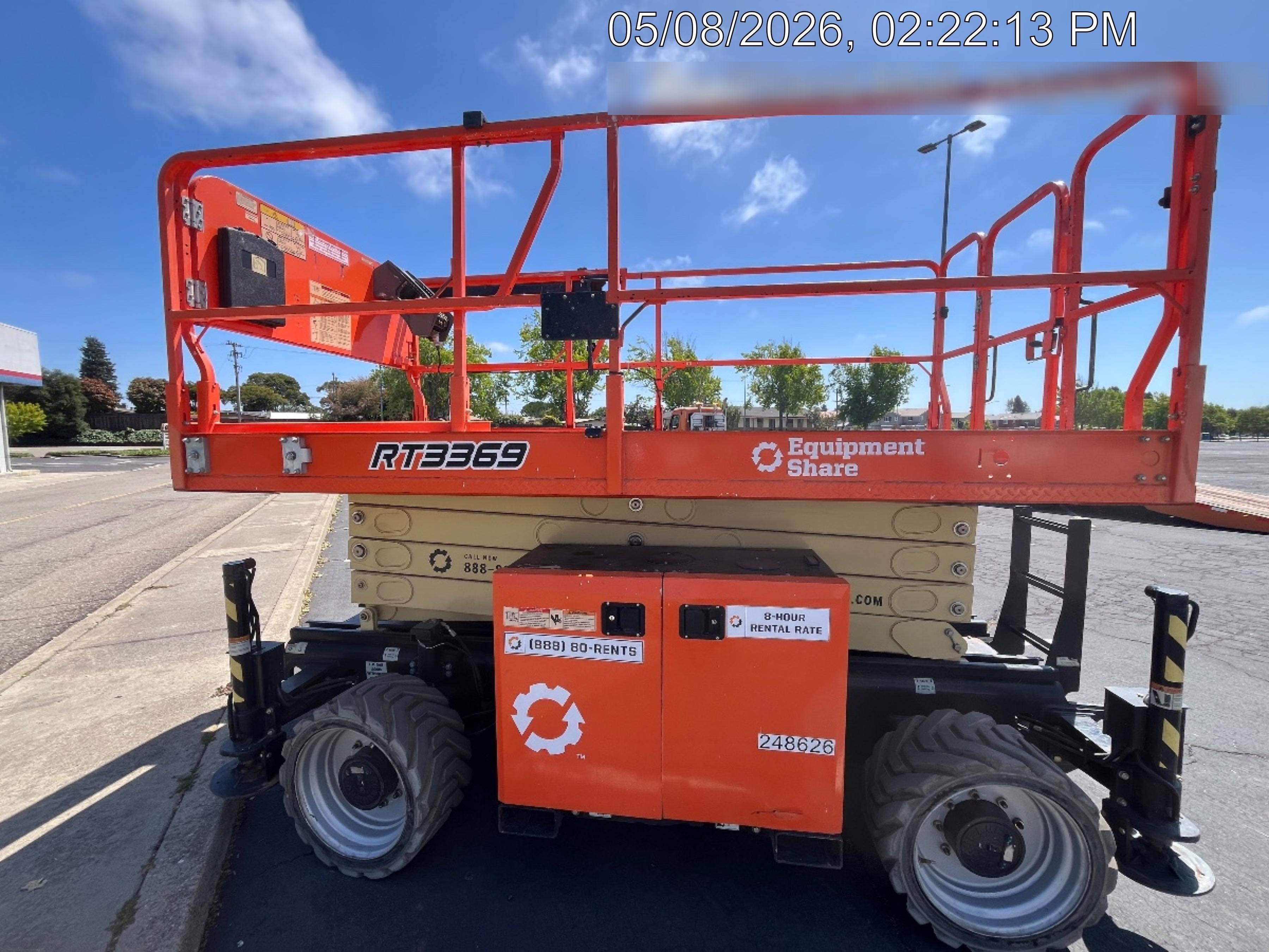 2022 JLG RT3369