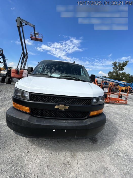 2025 CHEVROLET Express Van - Rental