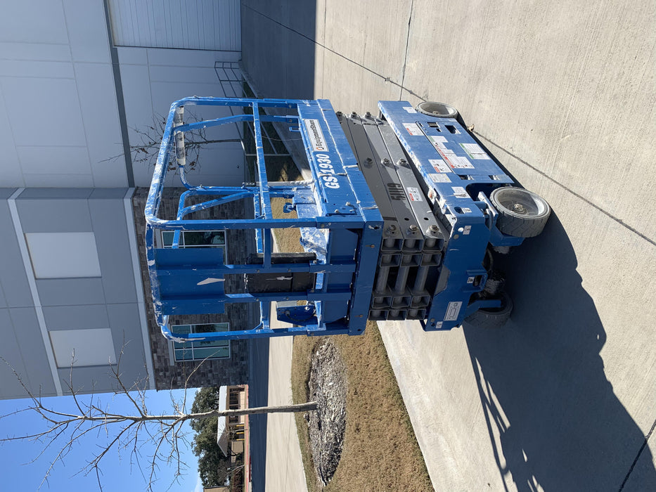 2019 Genie GS-1930 Fixed Rails with Chain Entry