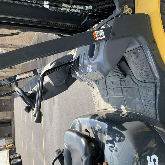 2020 KOMATSU FG25T-16