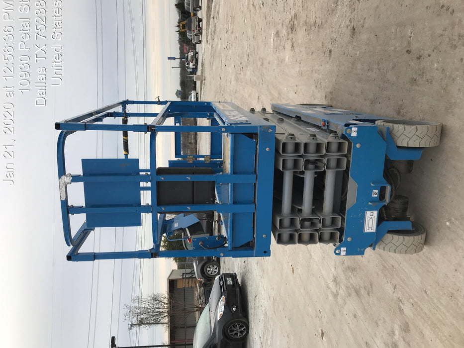 2019 Genie GS-2632 Folding rails with half height swing gate
