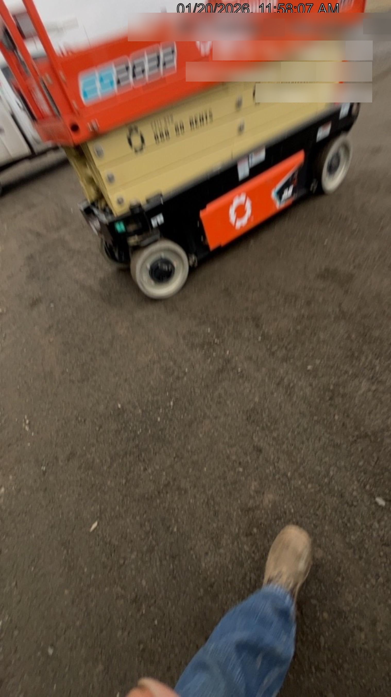 2022 JLG ES2632