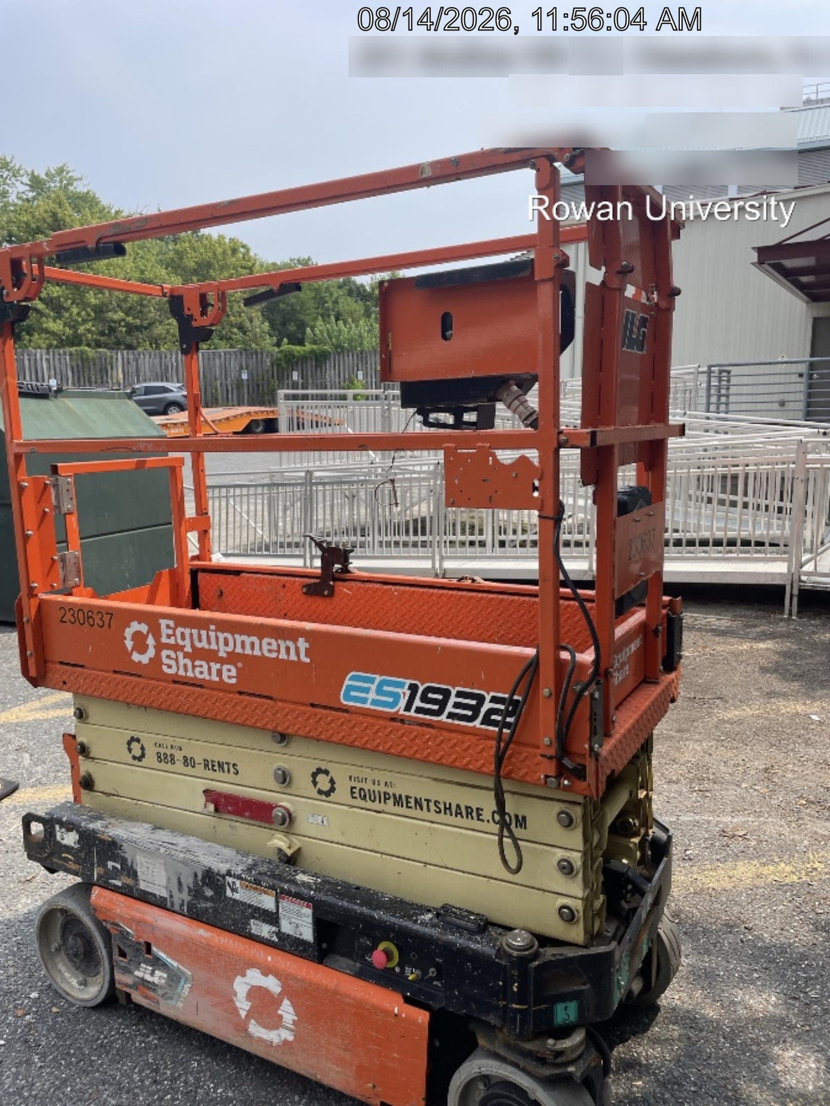 2022 JLG ES1932