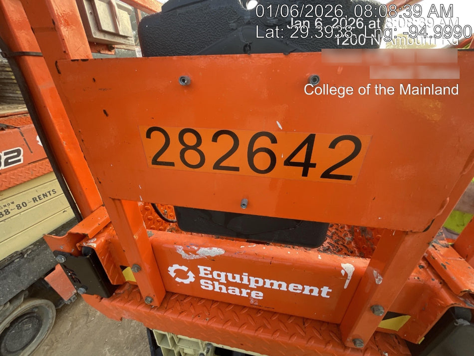 2022 JLG ES1932