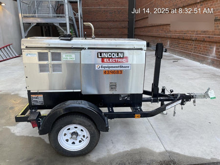 2024 Lincoln Electric LE400 Kubota V1505, Trlr, Cable Rack, Light Kit, ES Decals, T3