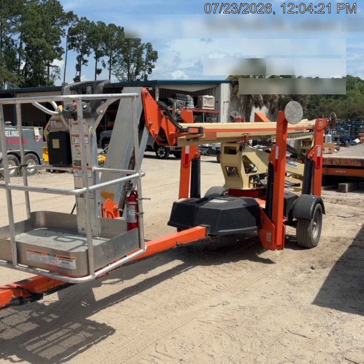 2022 JLG T500J