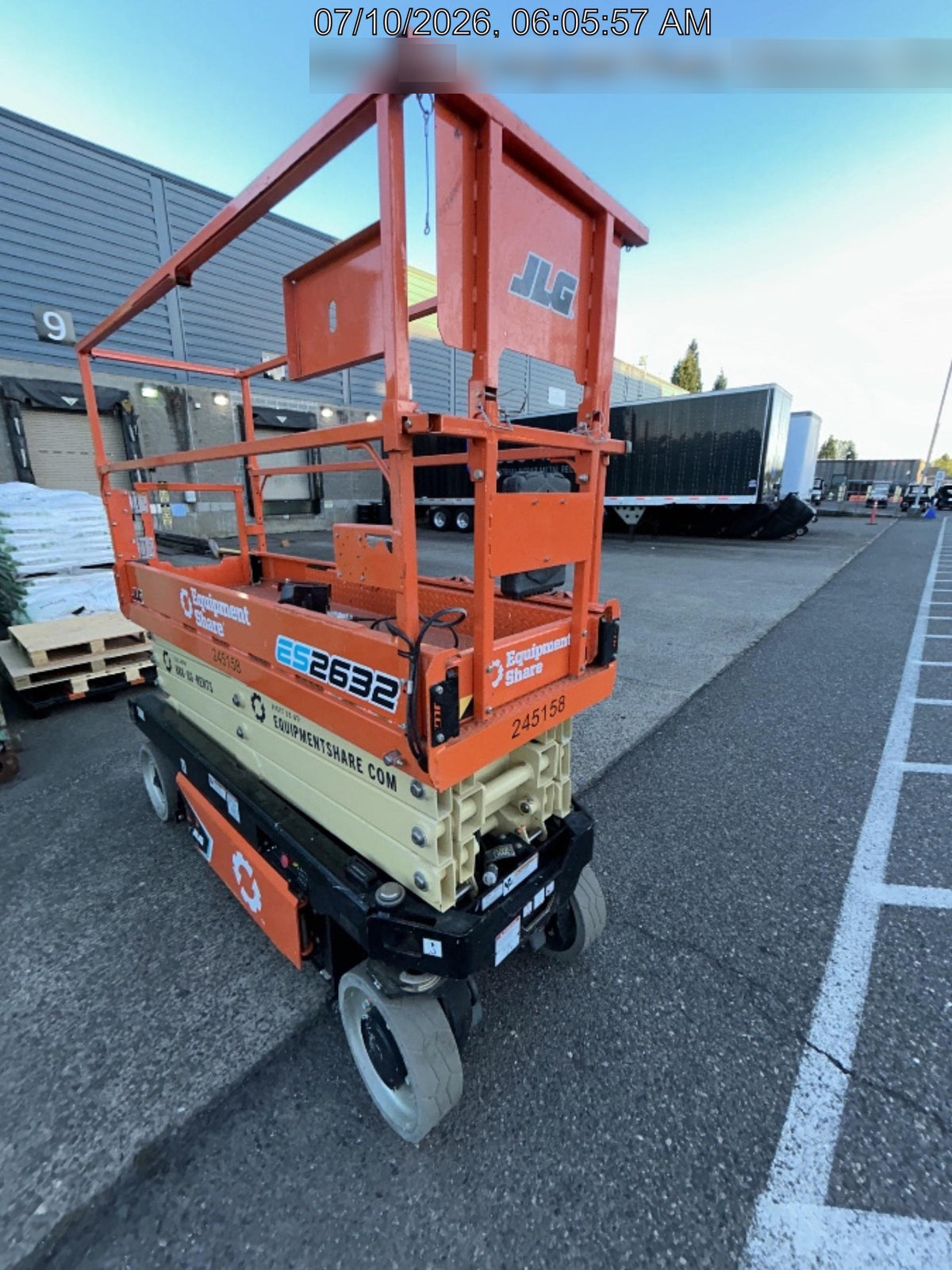 2022 JLG ES2632