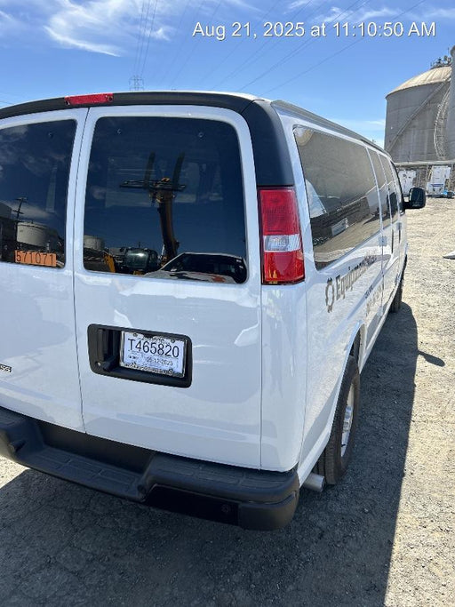 2025 CHEVROLET Express Van - Rental