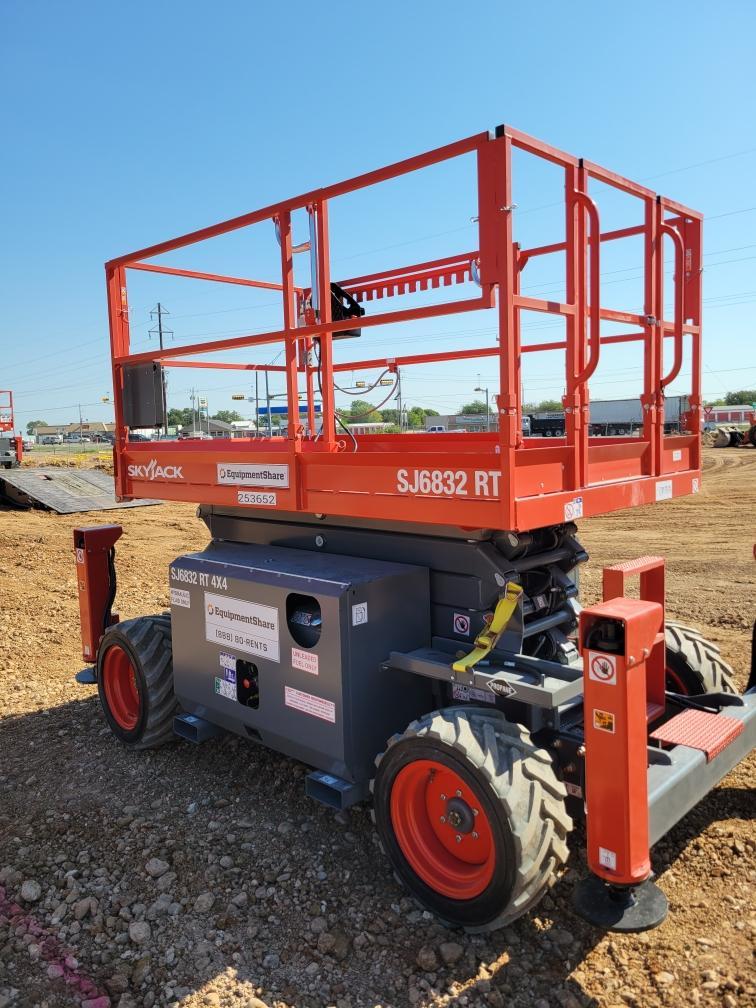 2022 SKYJACK SJ6832 RT