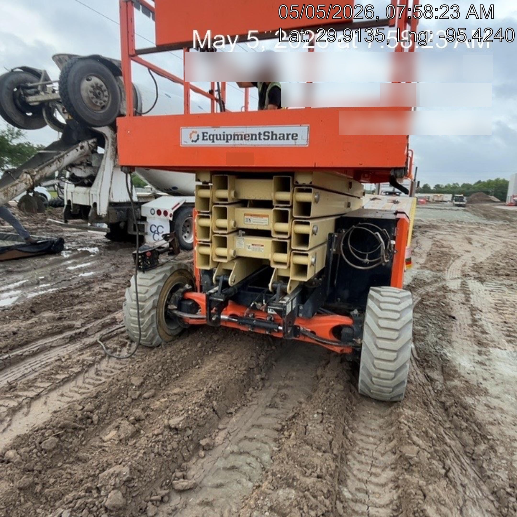 2020 JLG 430LRT