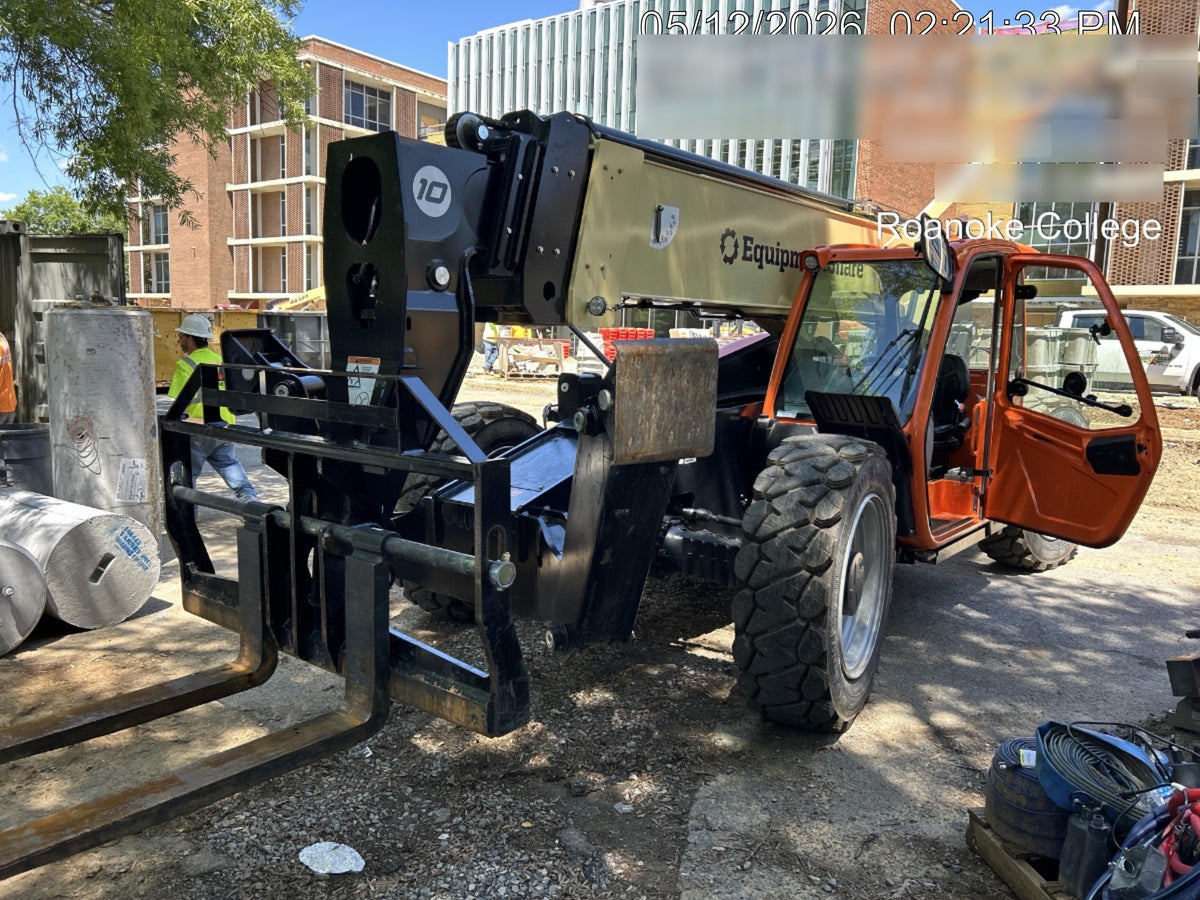 2025 JLG 1055 Premium