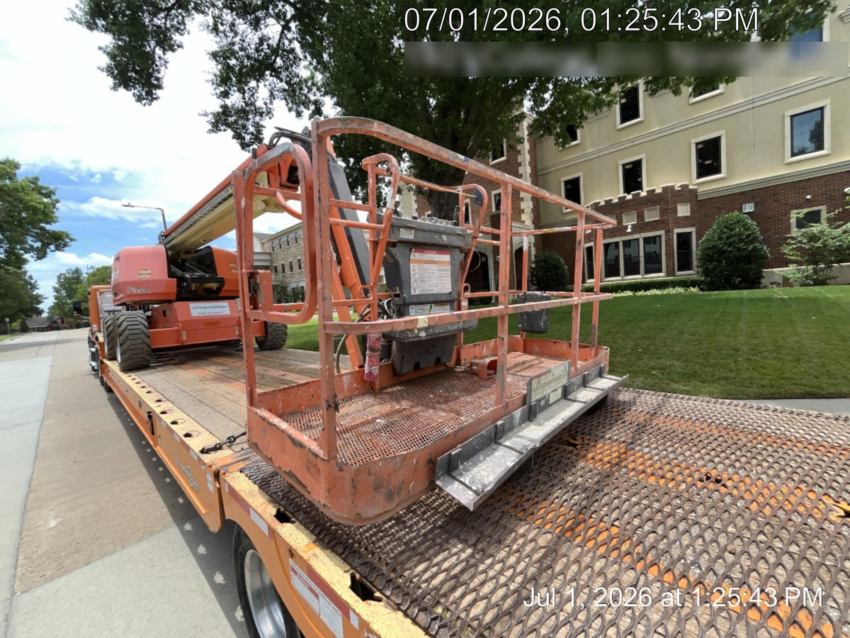 2021 JLG 660SJ