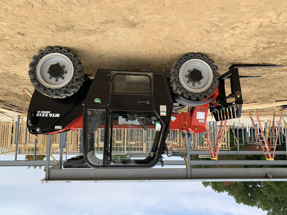 2020 MANITOU MTA5519
