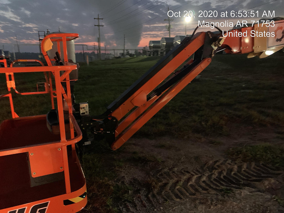 2020 JLG 660SJ