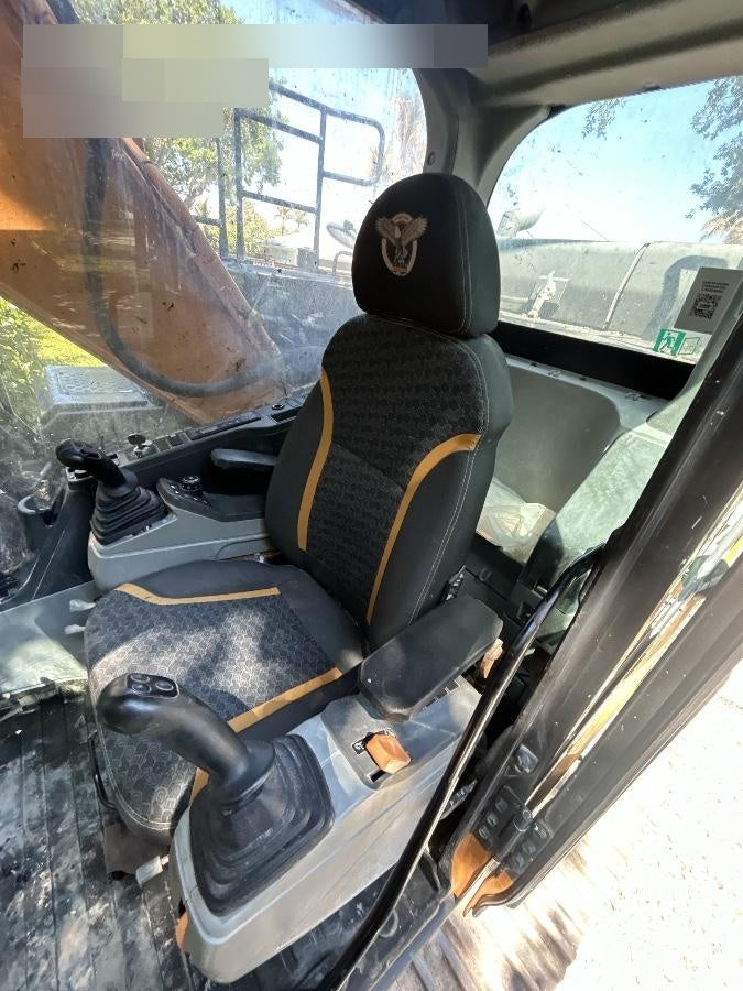 2023 CASE CX300E