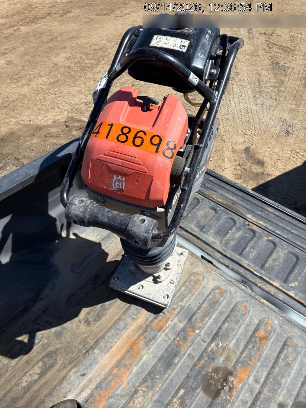 2024 HUSQVARNA LT6005