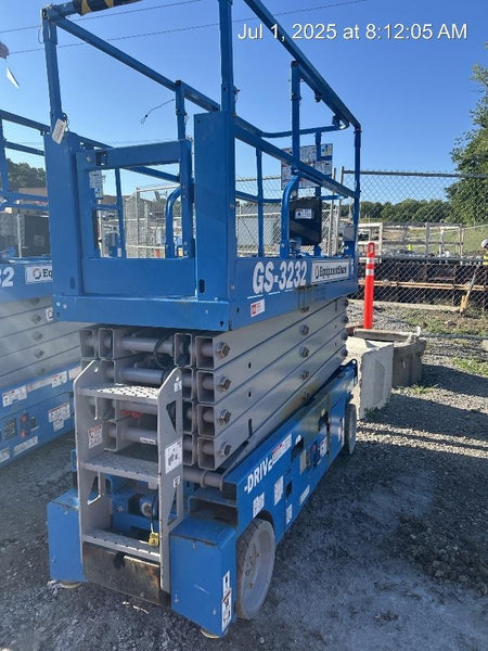 2021 GENIE GS-3232