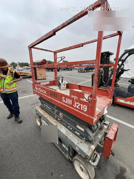 2018 SKYJACK SJIII-3219