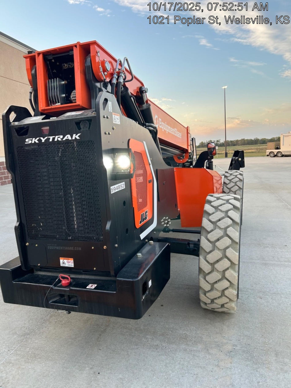 2025 SKYTRAK 10054