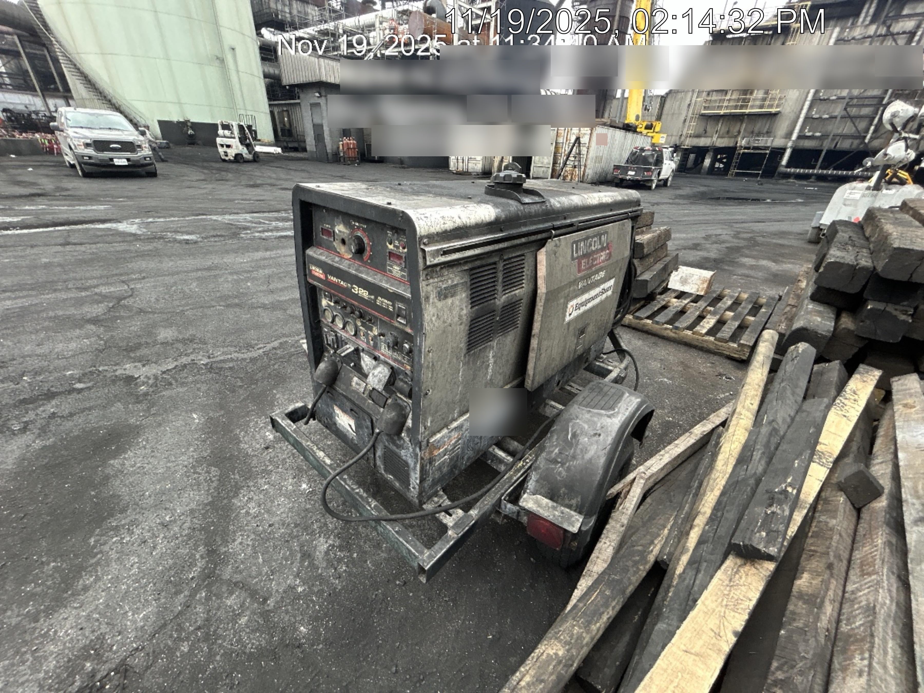 Lincoln Electric Vantage 322 Lincoln Vantage 322 Welder Ready Pak 3 - Vantage 322, Trailer
