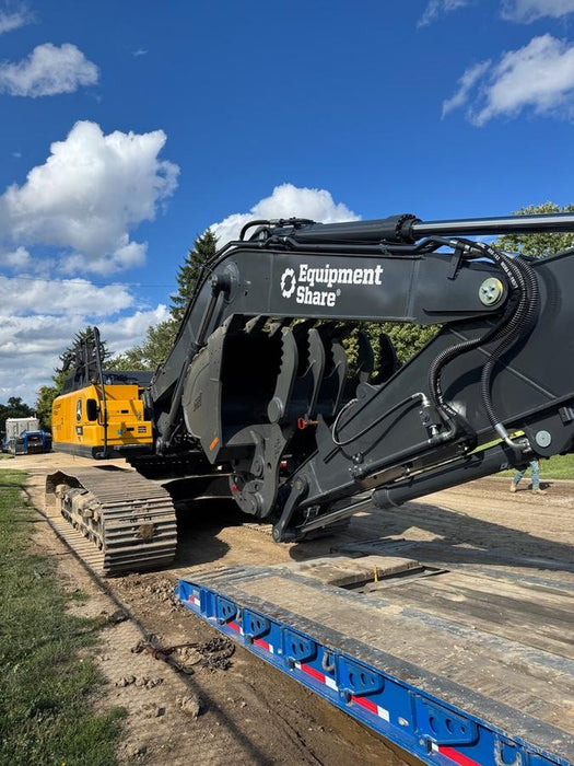 2025 JOHN DEERE 60" Bucket, Excavator 77,000 - 85,000 John Deere