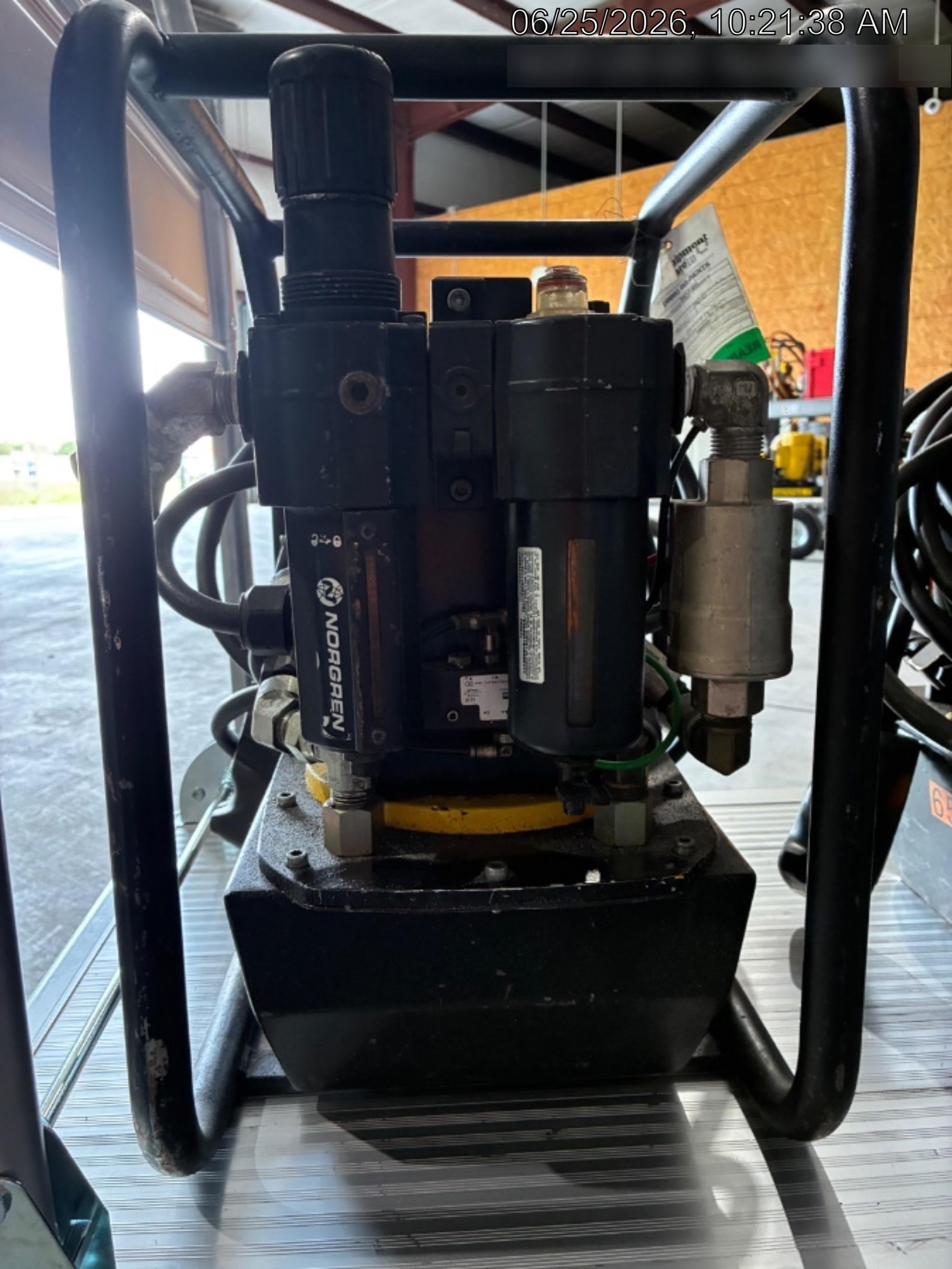 2040 ENERPAC ZA4208TX-QR