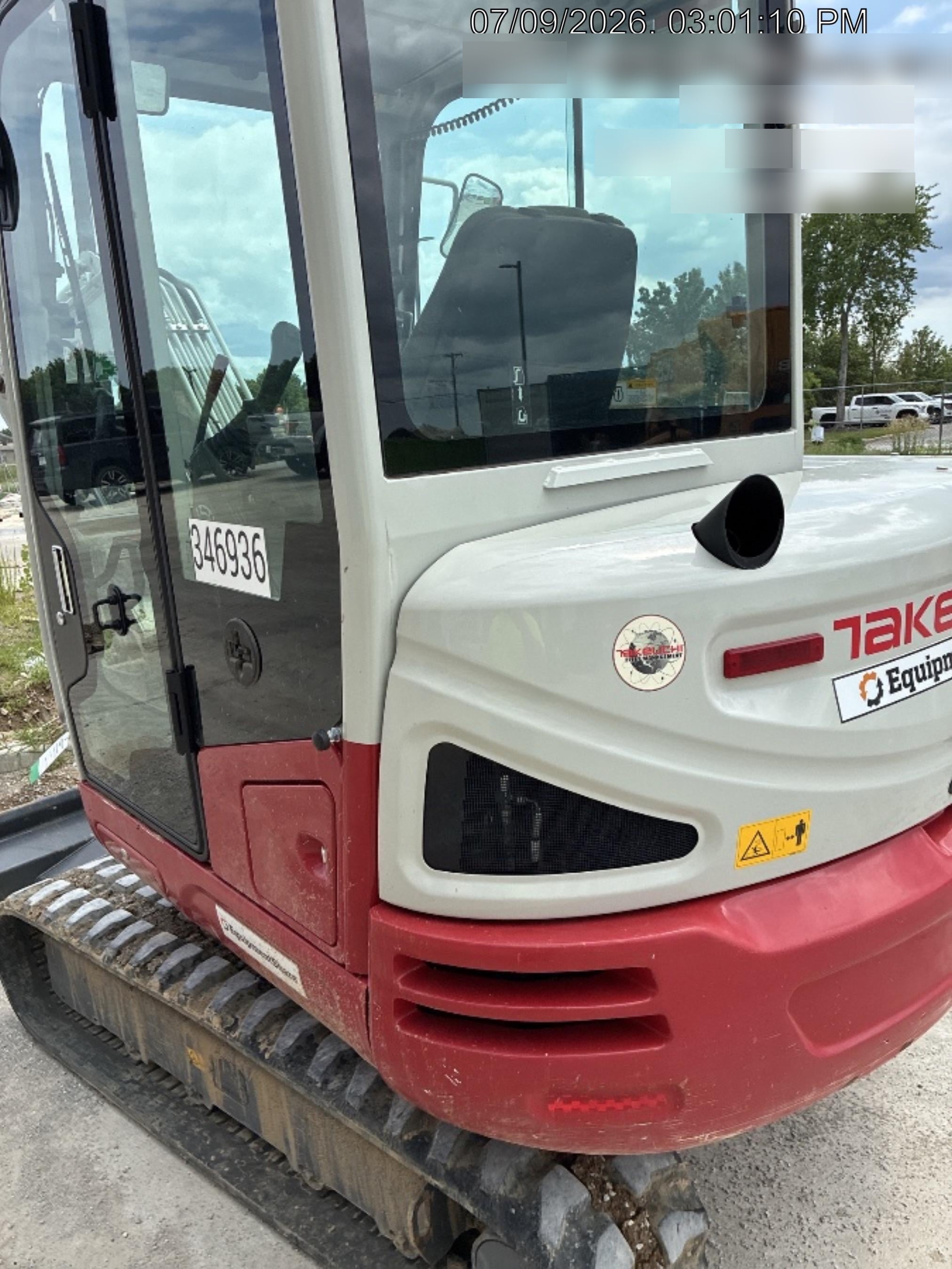 2023 TAKEUCHI TB240-CR