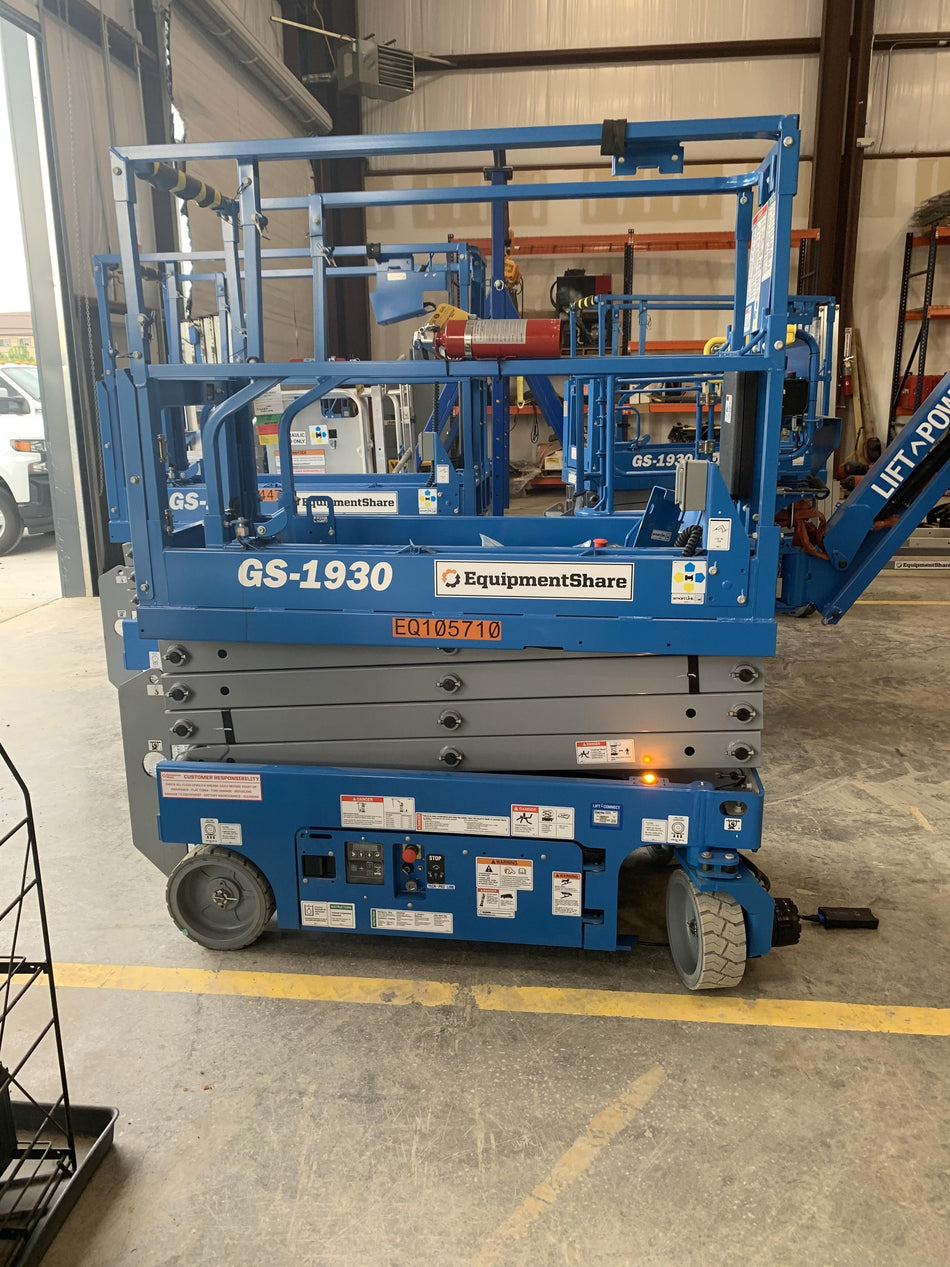 2020 Genie GS-1930 Solid Non Marking Tires, Beacon, Folding rails with half height swing gate