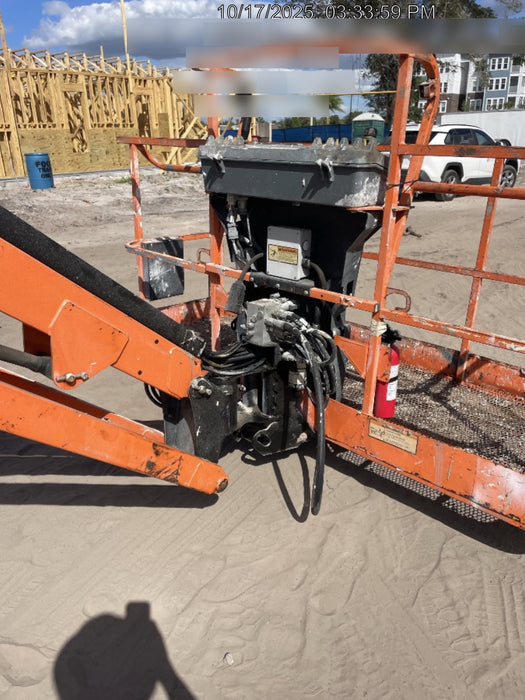 2019 JLG 660SJ