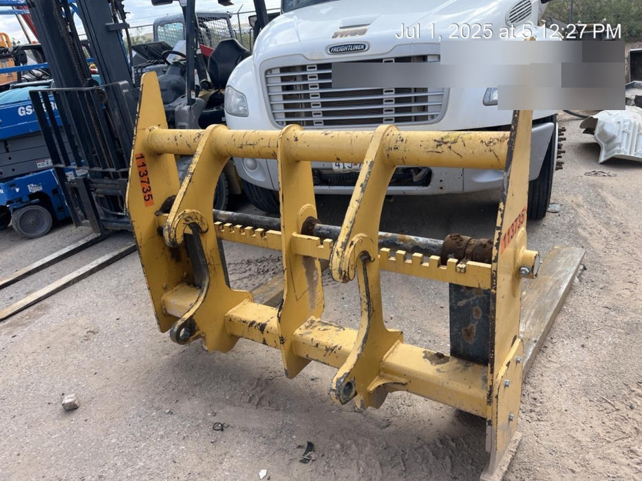 2020 JOHN DEERE 96" Loader Fork Carriage - John Deere