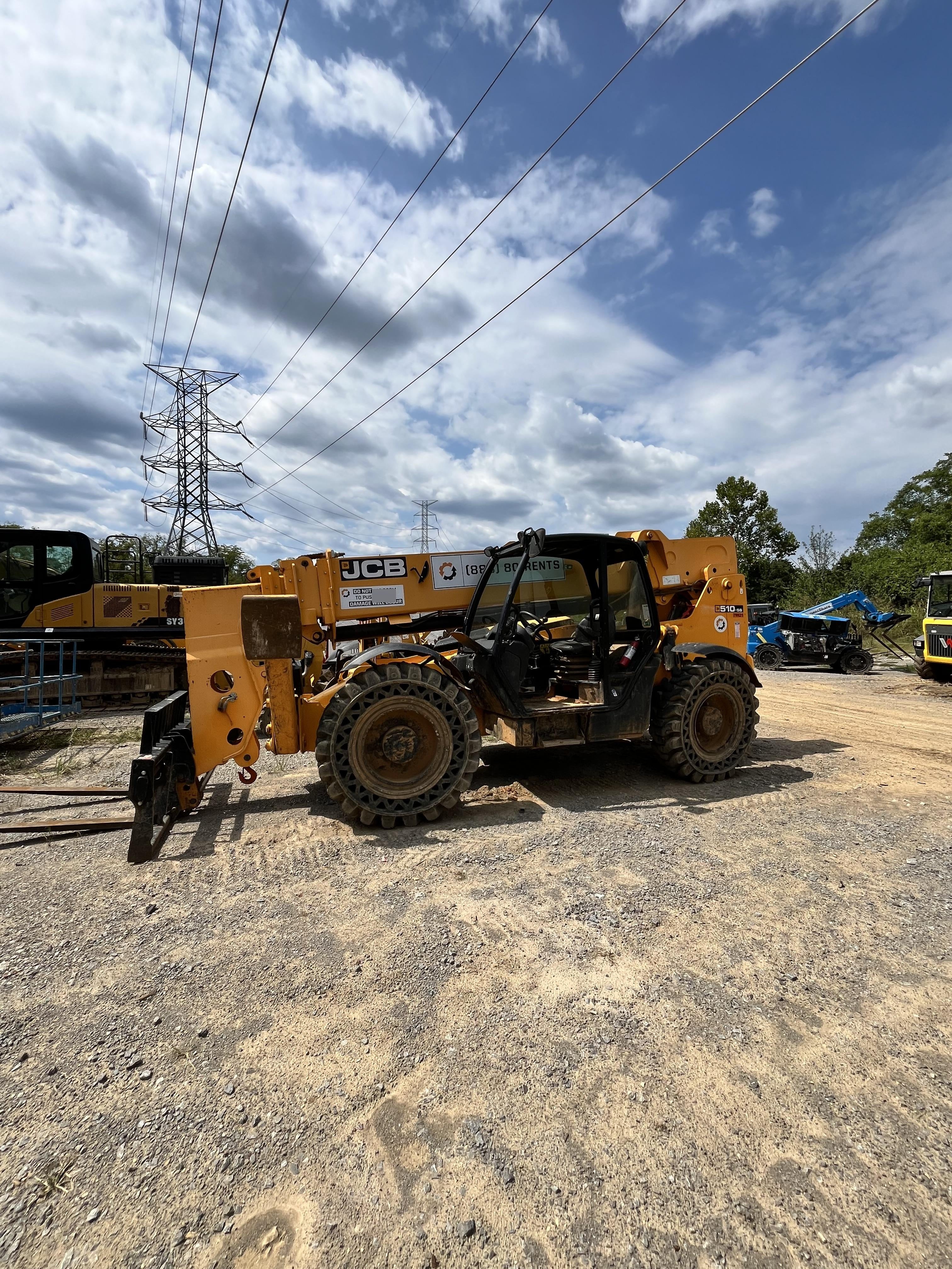 2020 JCB 510-56