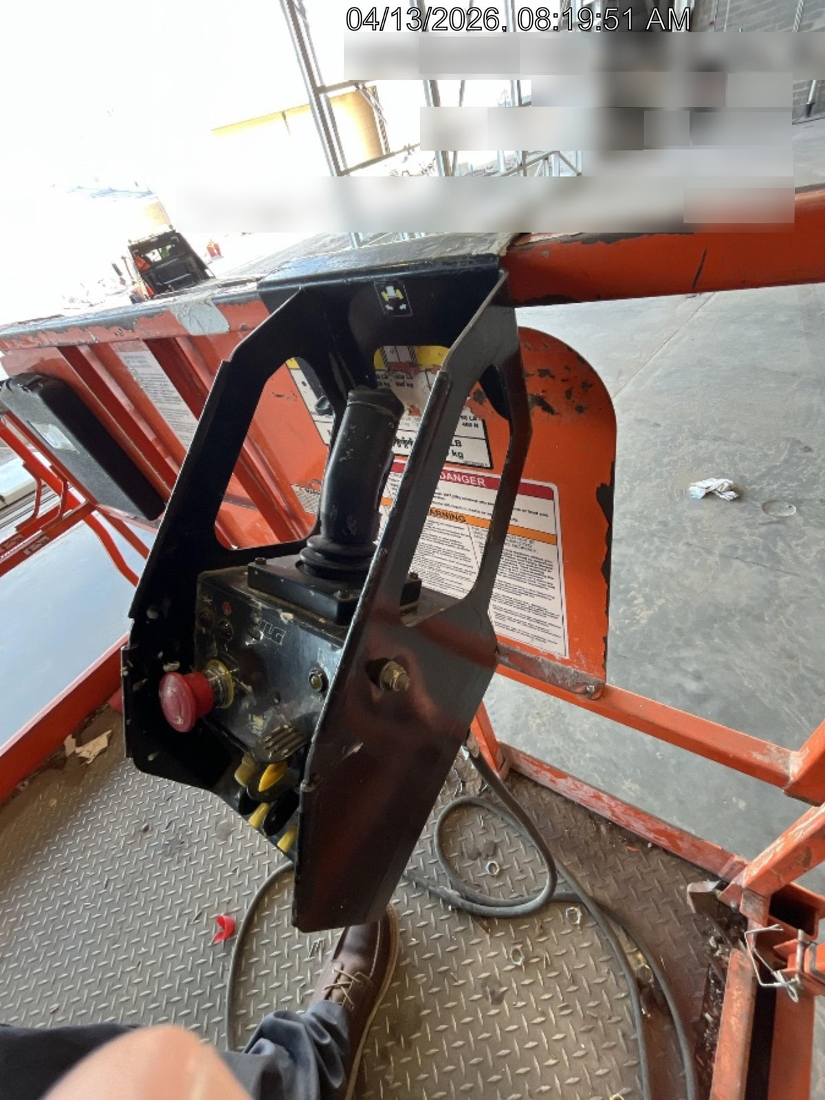 2022 JLG RT4394