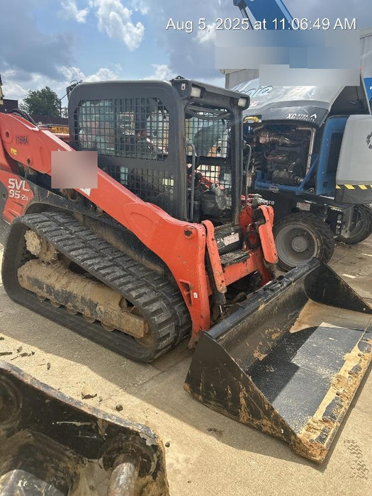 2020 Kubota SVL95-2SHC Cab, Rubber Tracks, Hydraulic Quick Coupler
