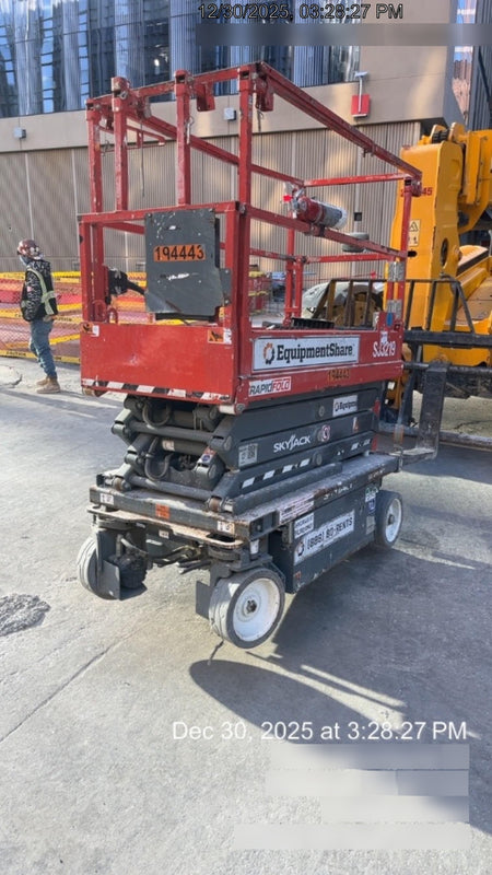 2021 SKYJACK SJ3219
